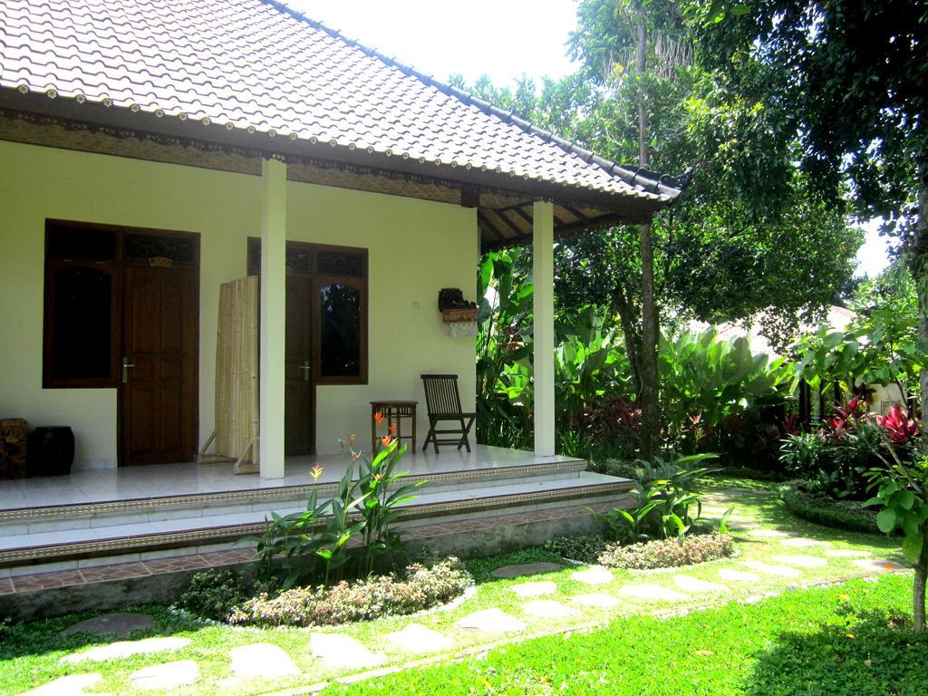 Astawa House Hotel Ubud  Exterior photo