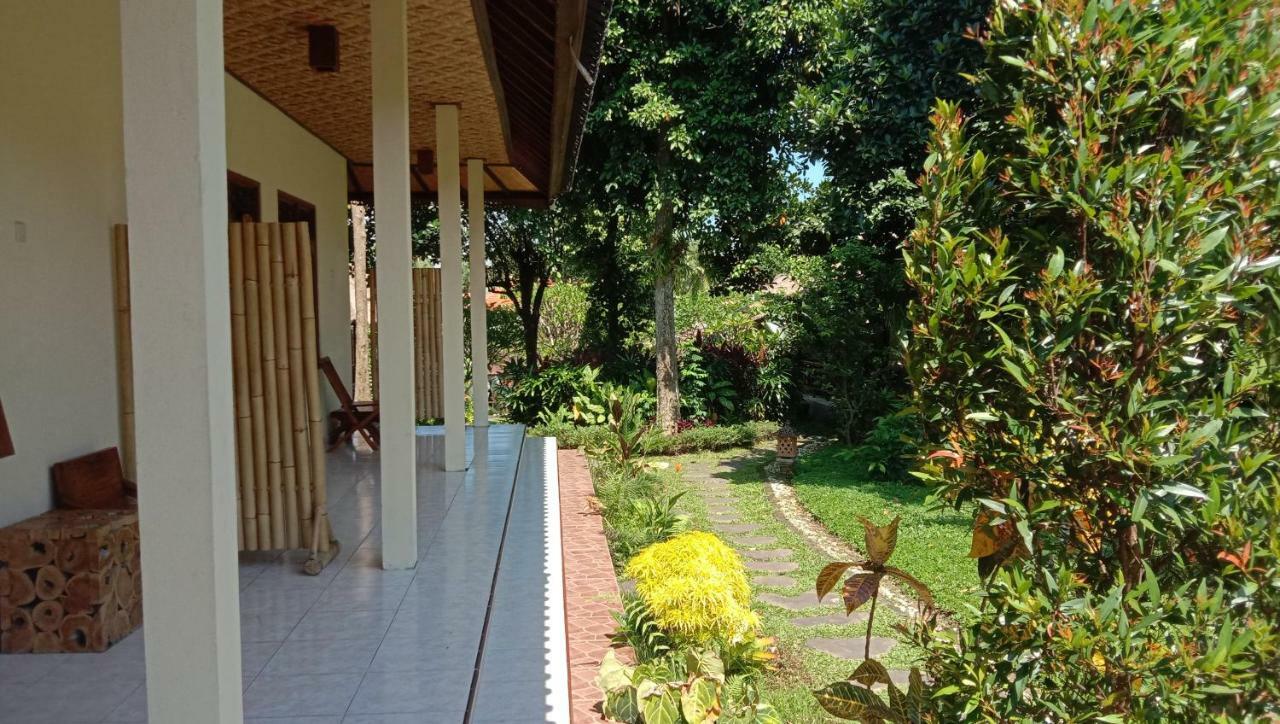 Astawa House Hotel Ubud  Exterior photo